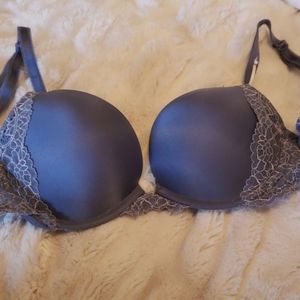 Victoria's secret Gray bra 32C